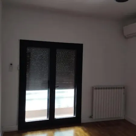 Prime 2bdr At Arc De Triumph Апартаменты *