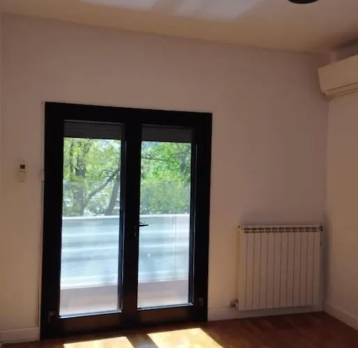 Prime 2bdr At Arc De Triumph * بوخارست