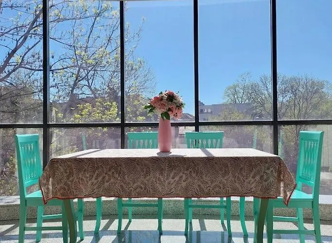 Prime 2bdr At Arc De Triumph