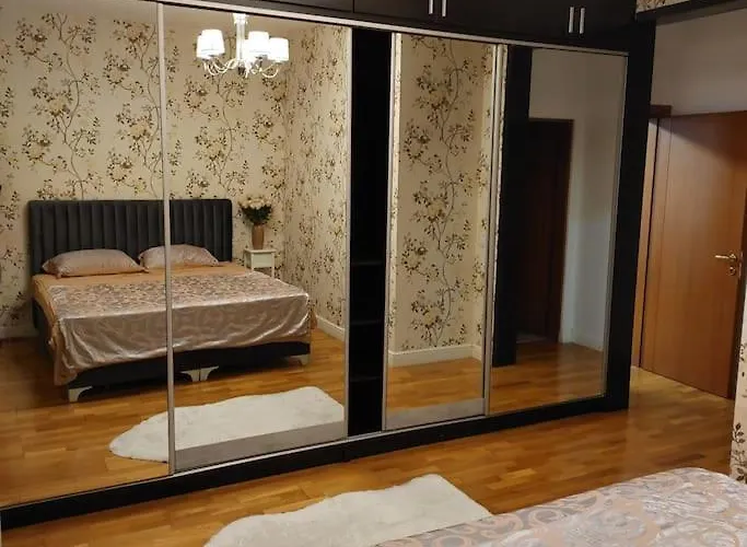 Prime 2bdr At Arc De Triumph アパート *